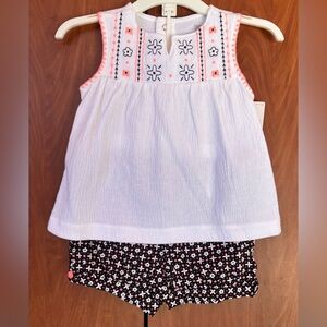 carter’s just one you. - 2pc Top and short set (Size 12m)